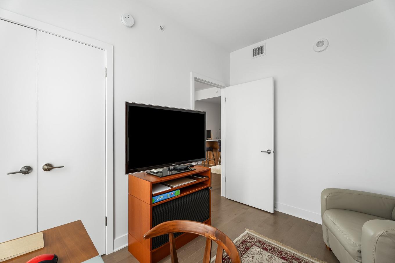 Chambre à coucher - 401-5175 Rue Mackenzie, Montréal (Côte-Des-Neiges/Notre-Dame-De-Grâce), QC - Indoor