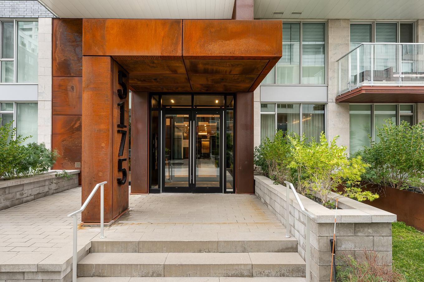 Entrée extérieure - 401-5175 Rue Mackenzie, Montréal (Côte-Des-Neiges/Notre-Dame-De-Grâce), QC - Outdoor With Balcony