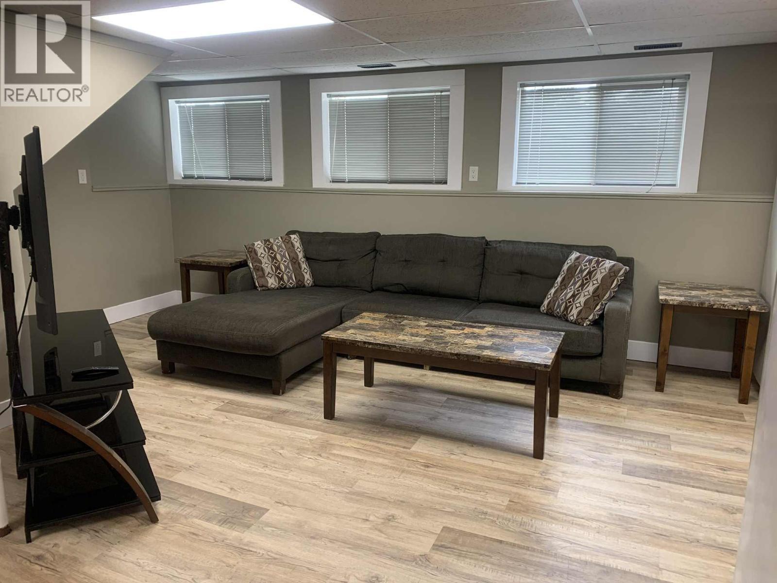 4720 52 Street Nw, Chetwynd, BC