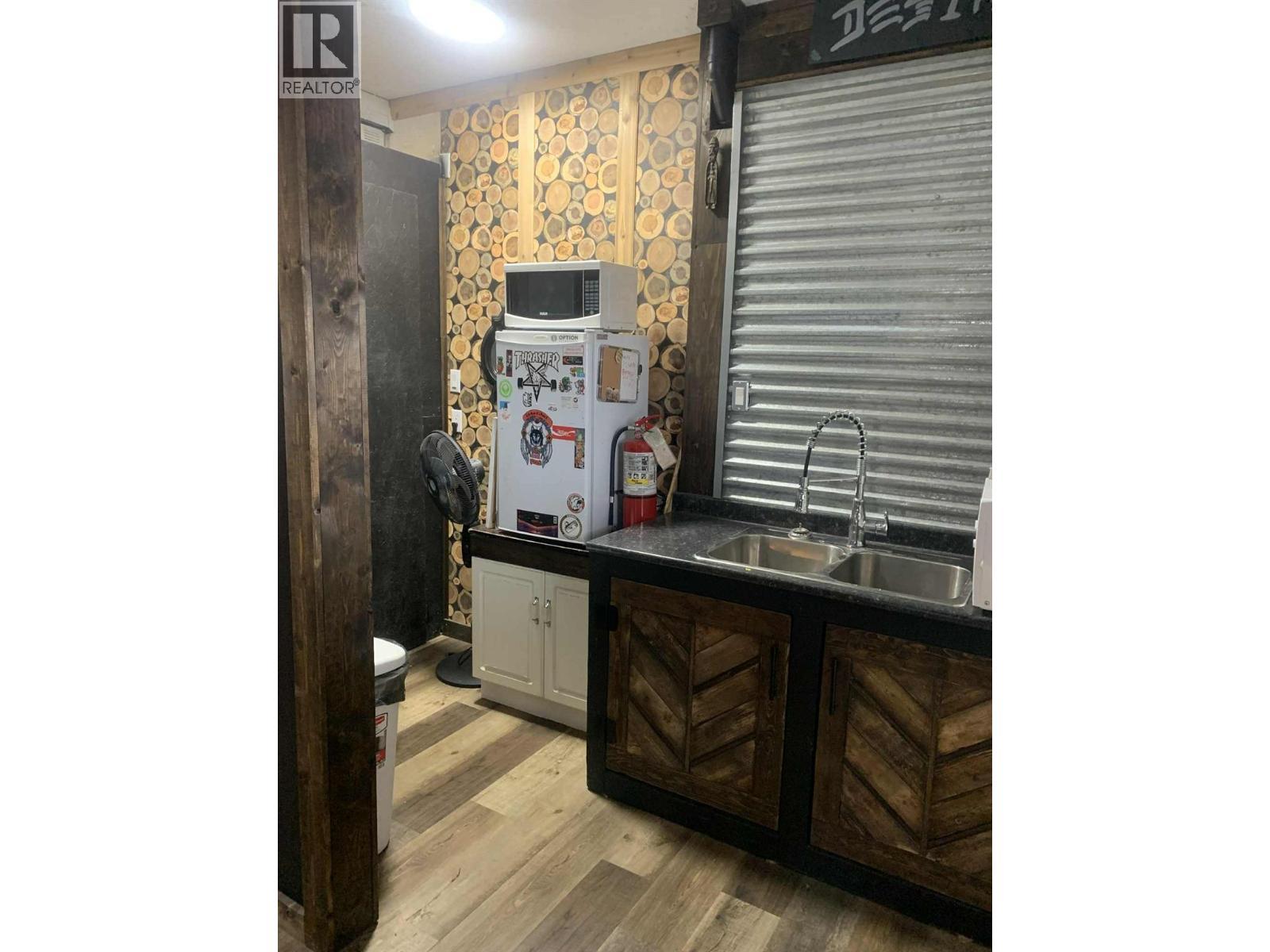 4720 52 Street Nw, Chetwynd, BC