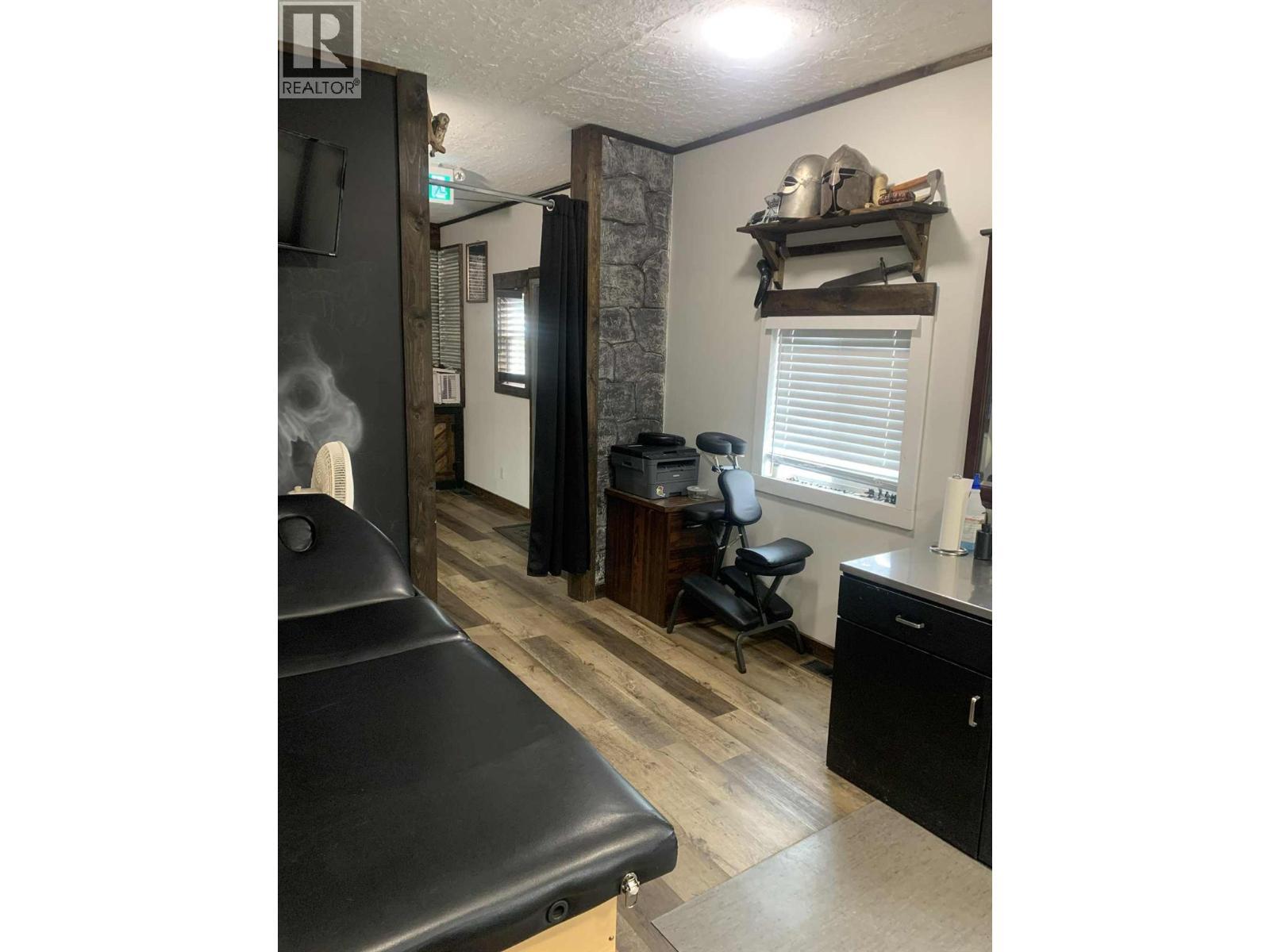 4720 52 Street Nw, Chetwynd, BC