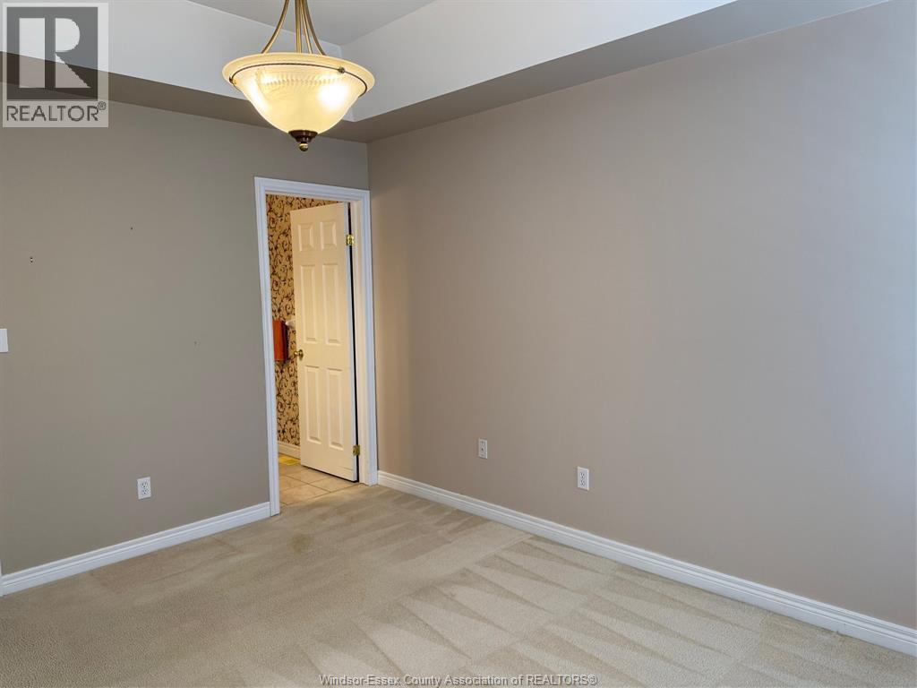 11285 Firgrove Drive, Windsor, ON - Indoor Photo Showing Other Room