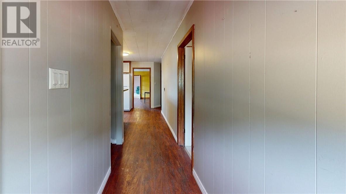 4 New Street, Gore Bay, ON - Indoor Photo Showing Other Room