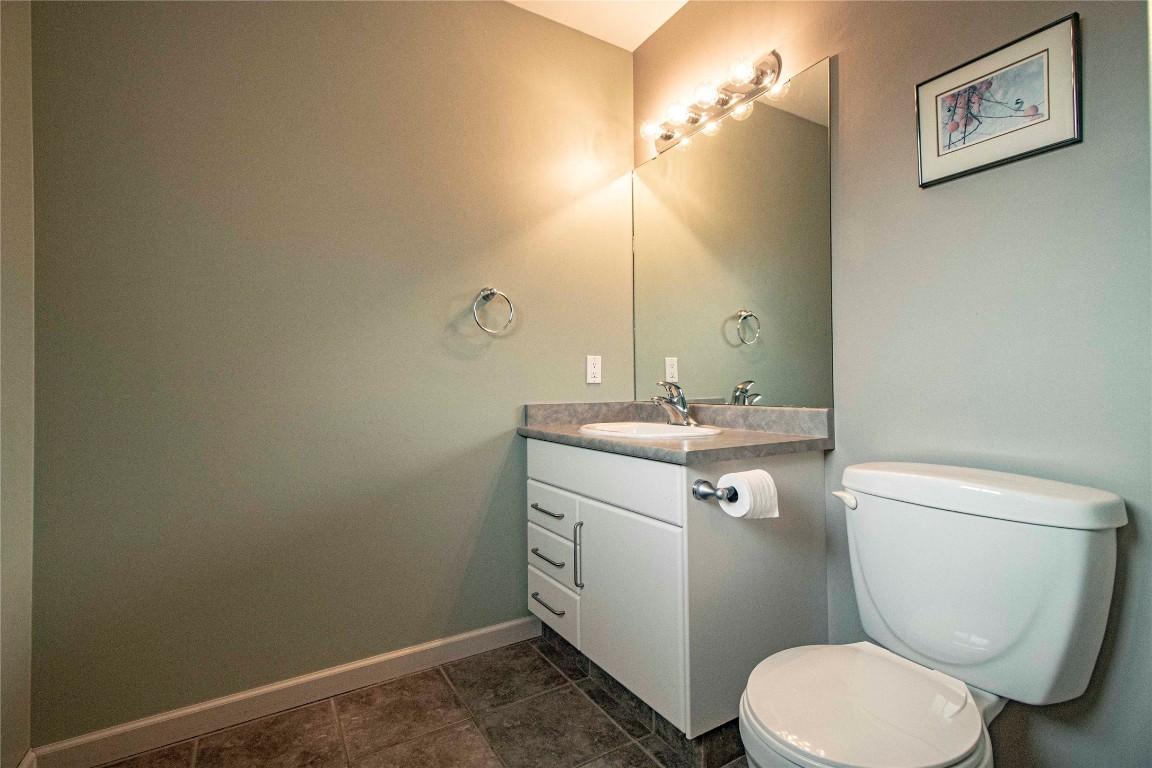 49-1840 Oliver Ranch Road, Okanagan Falls, BC - Indoor Photo Showing Bathroom