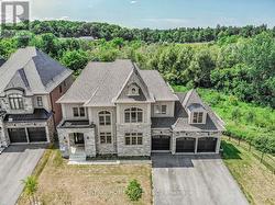 122 BURNS BOULEVARD King, ON L7B 0M2