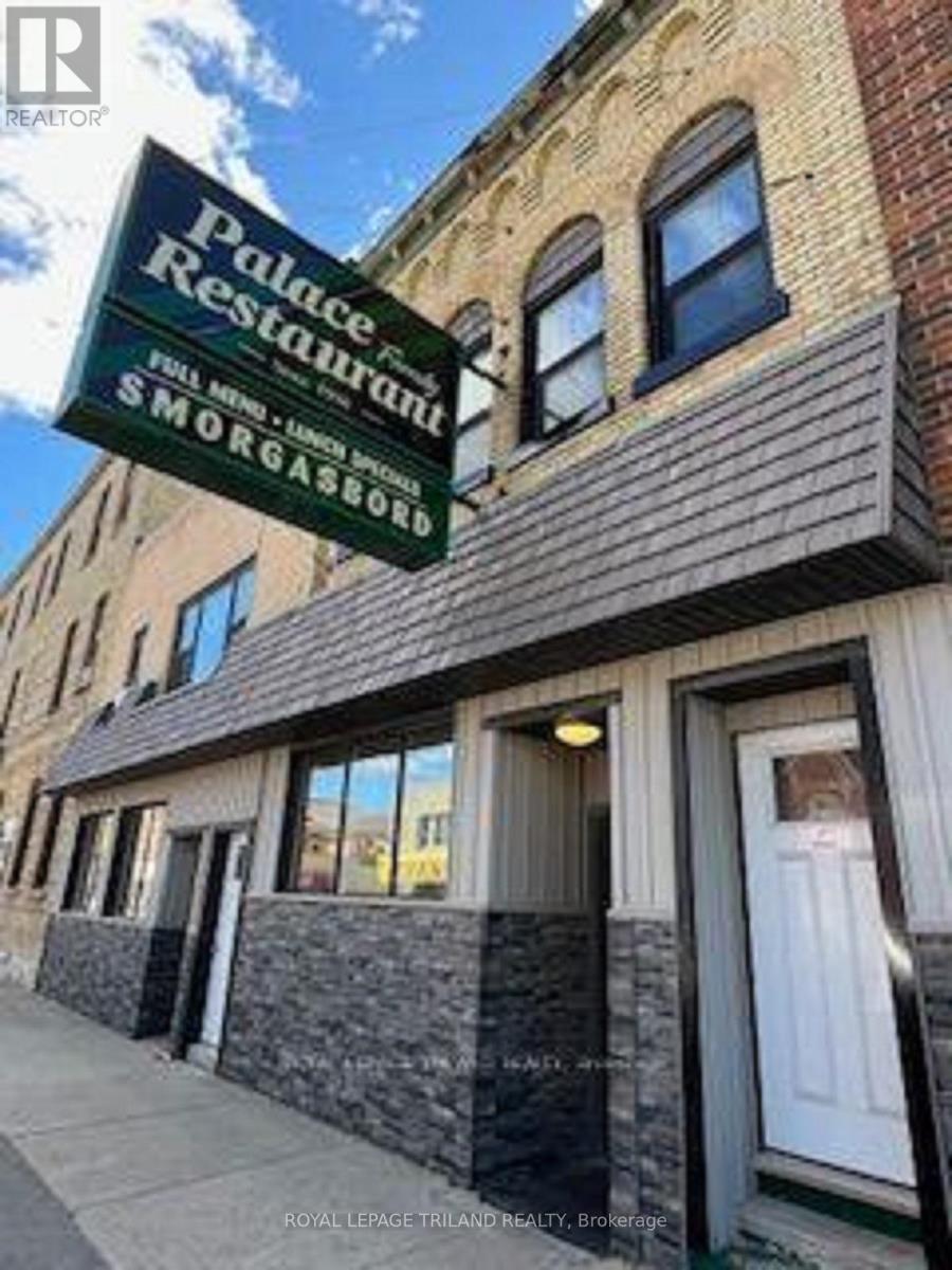 236-232 Main Street, Southwest Middlesex (Glencoe), ON