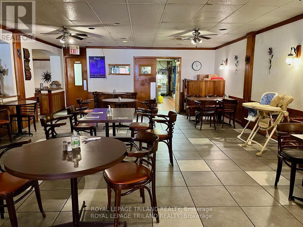 236-232 Main Street, Southwest Middlesex (Glencoe), ON