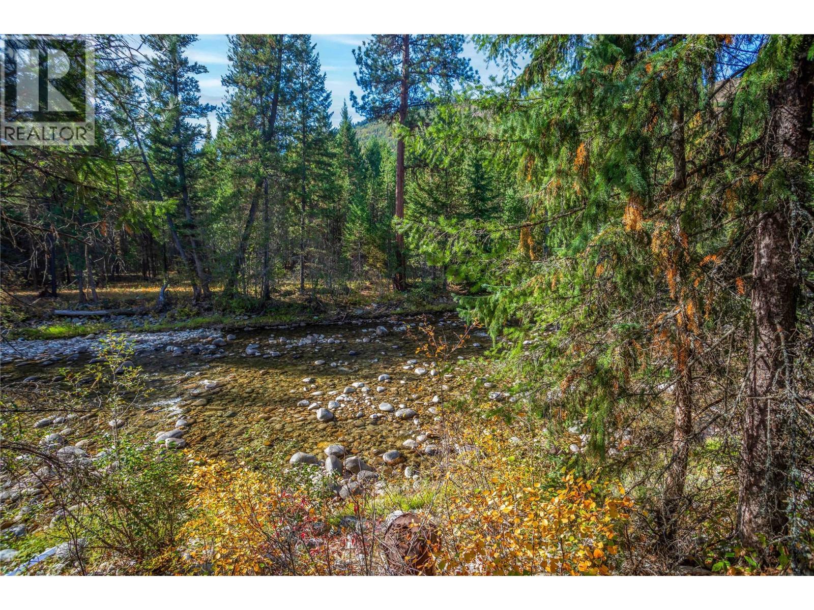 60 Pringle Road, Carmi, BC - Outdoor