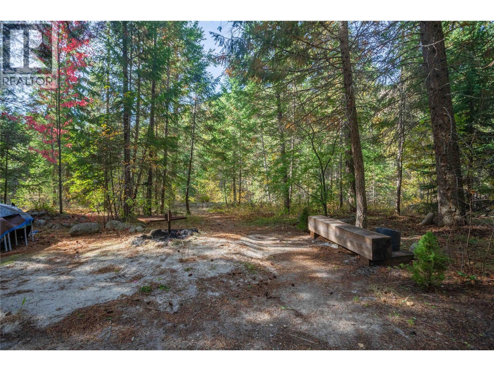 60 Pringle Road, Carmi, BC - Outdoor