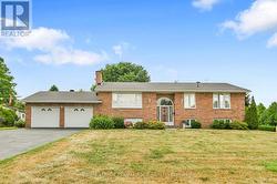 24 BERNARD CRESCENT Augusta, ON K0E 1P0