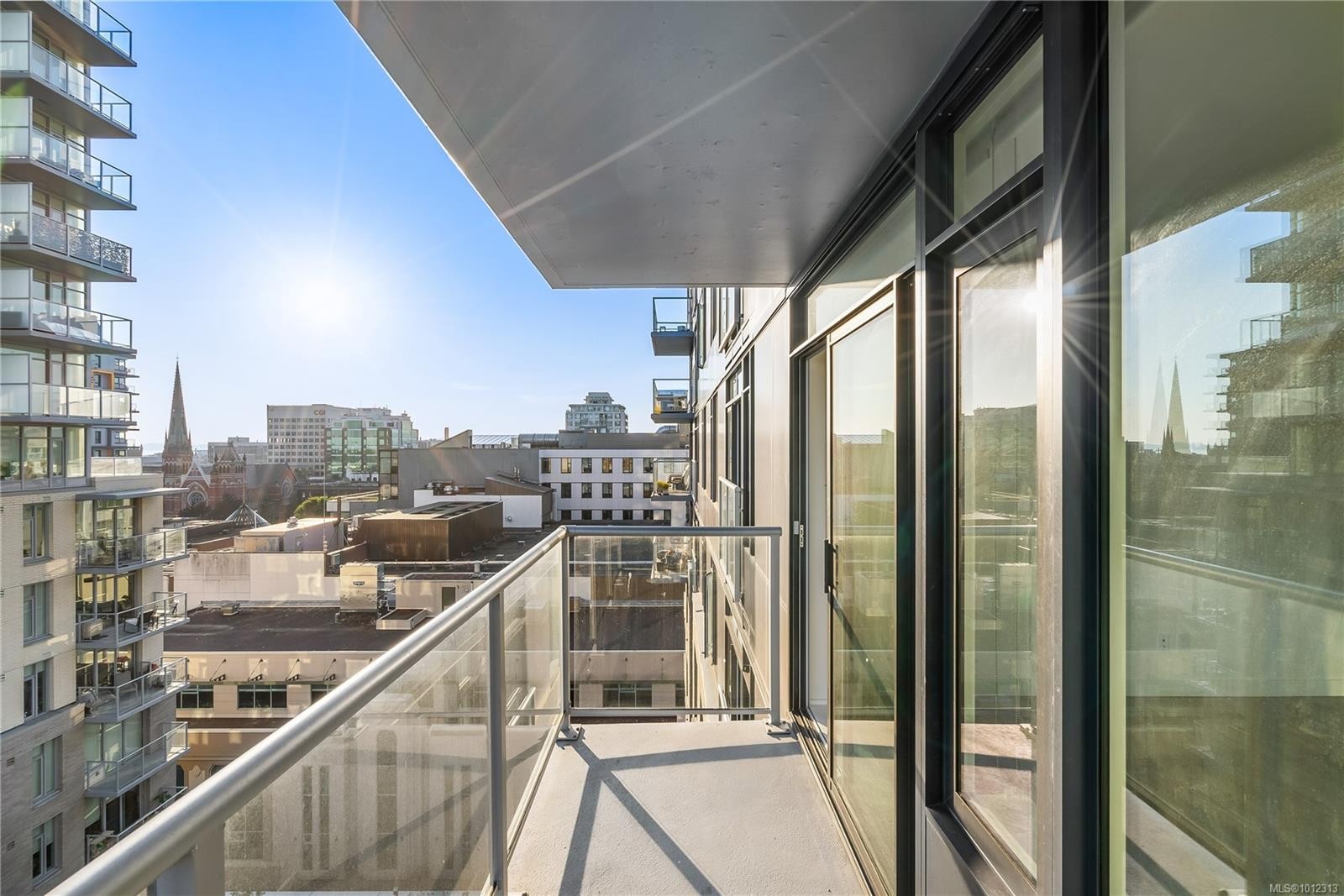 1002-845 Johnson St, Victoria, BC - Outdoor With Exterior