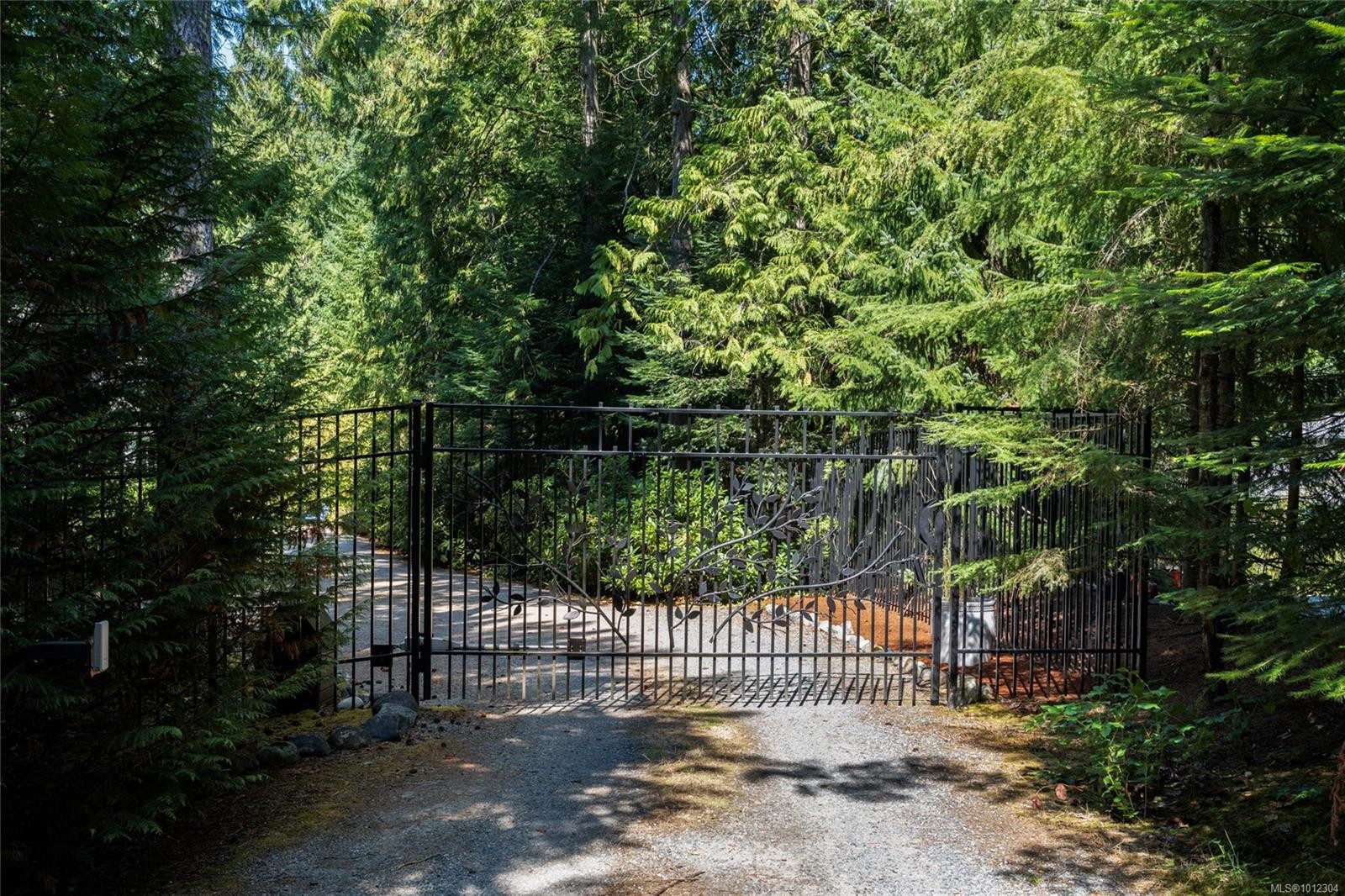 931 Cowerd Rd, Cobble Hill, BC