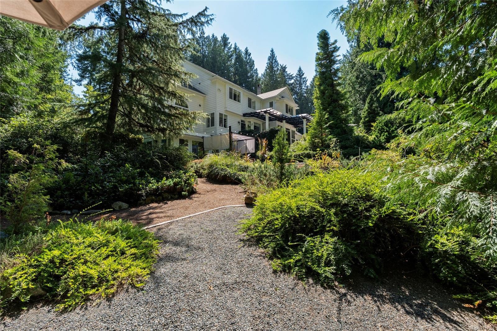 931 Cowerd Rd, Cobble Hill, BC
