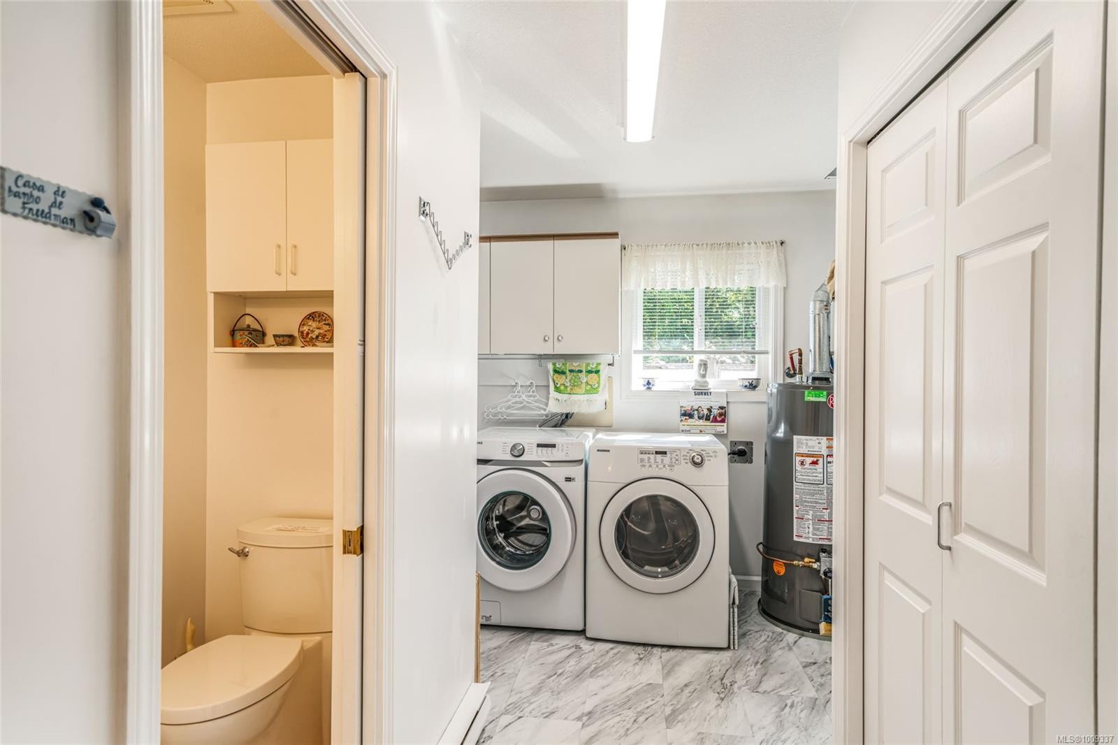 219 Sixth Ave West, Qualicum Beach, BC