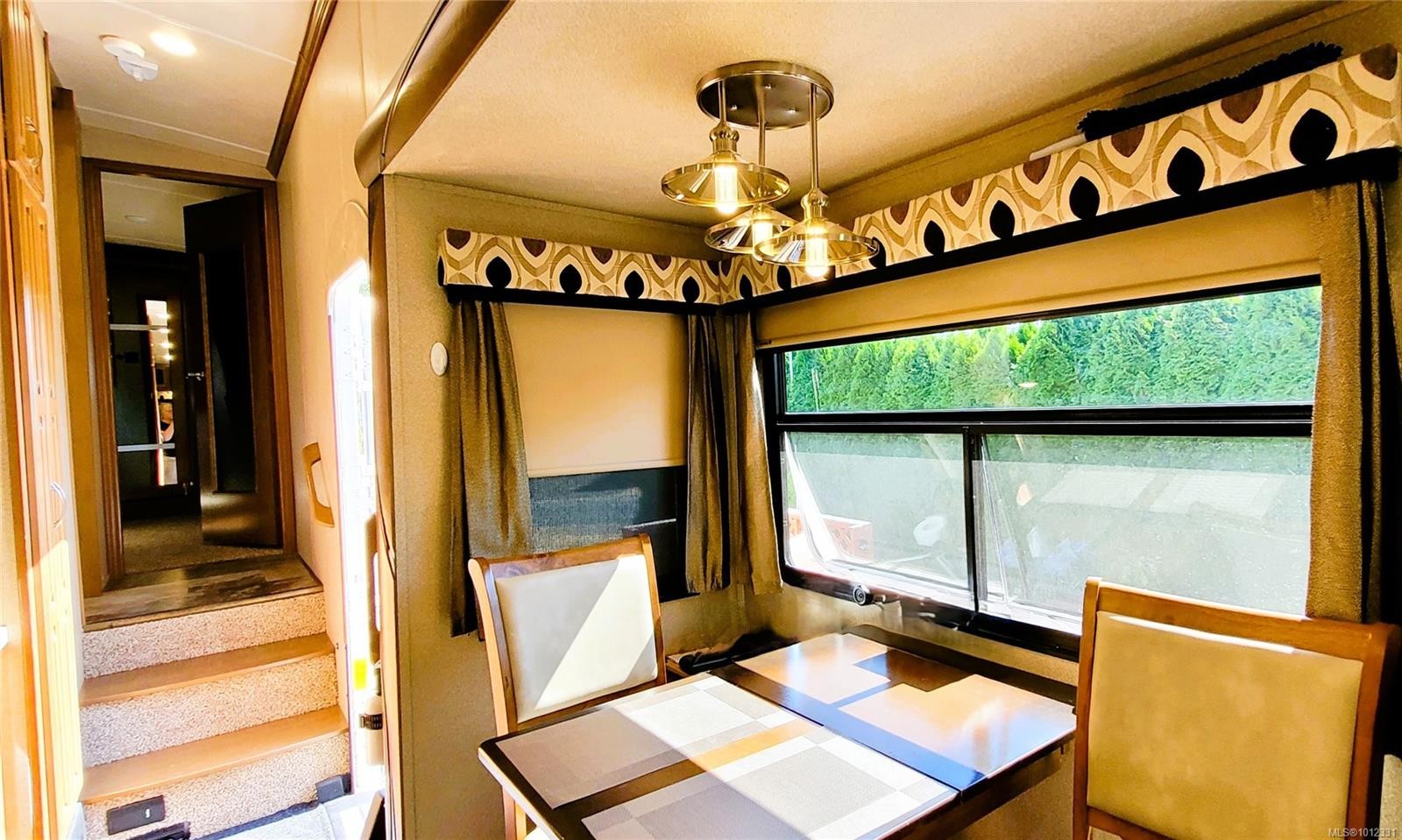 35-6050 Island Hwy West, Qualicum Beach, BC