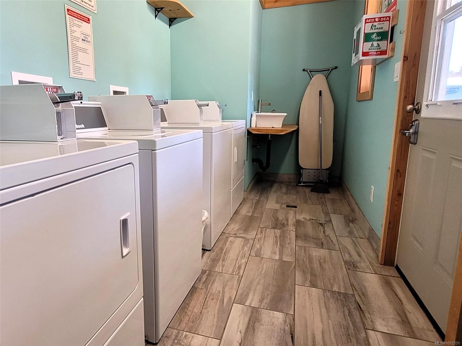 35-6050 Island Hwy West, Qualicum Beach, BC