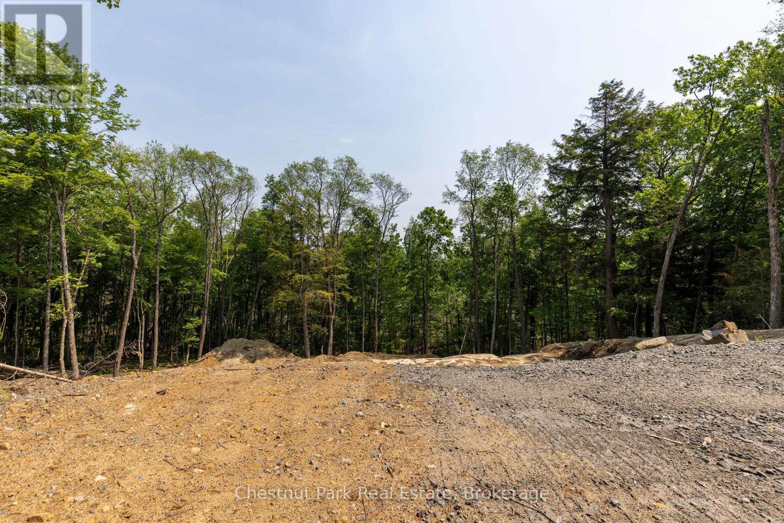 2212 Aspdin Road, Huntsville (Stisted), ON