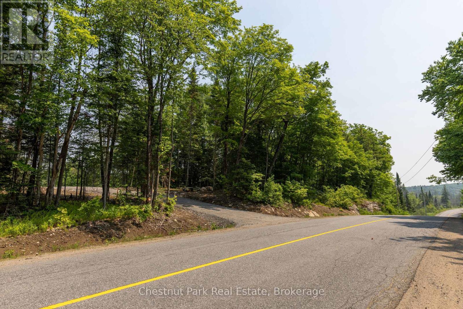 2212 Aspdin Road, Huntsville (Stisted), ON