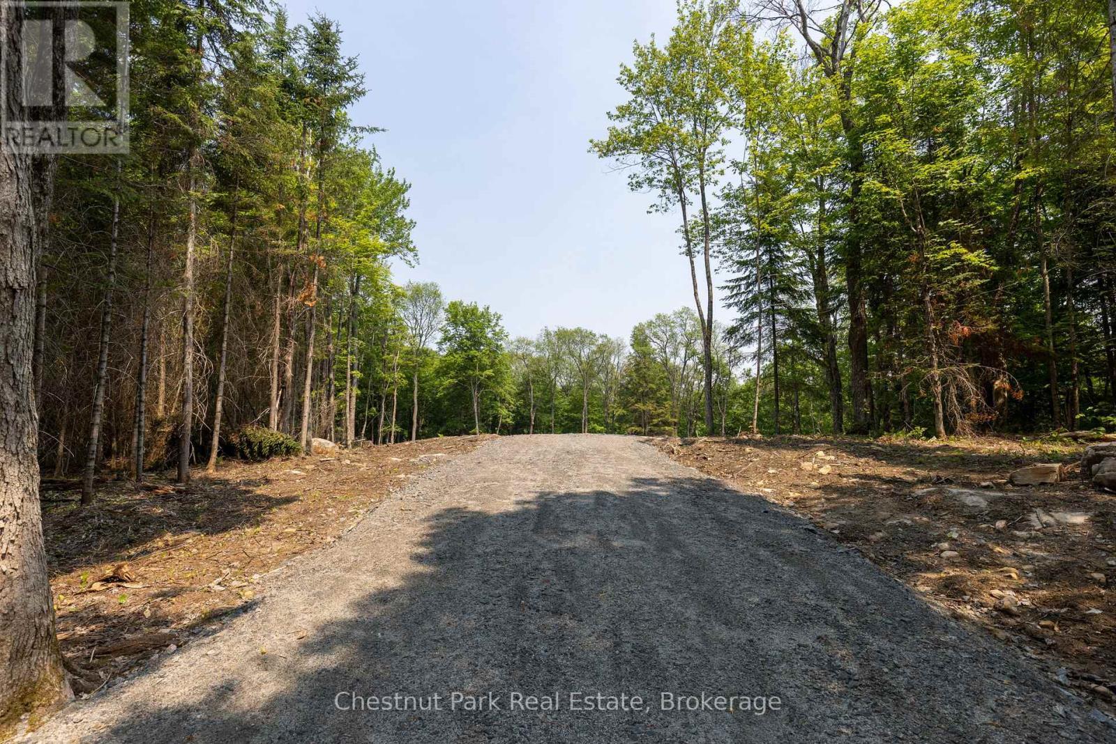 2212 Aspdin Road, Huntsville (Stisted), ON