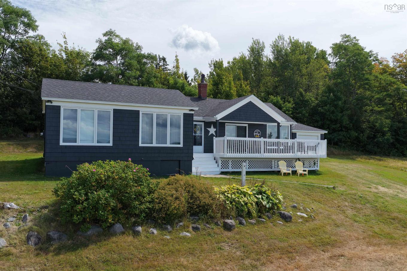 939 Georges River Road, Georges River, NS