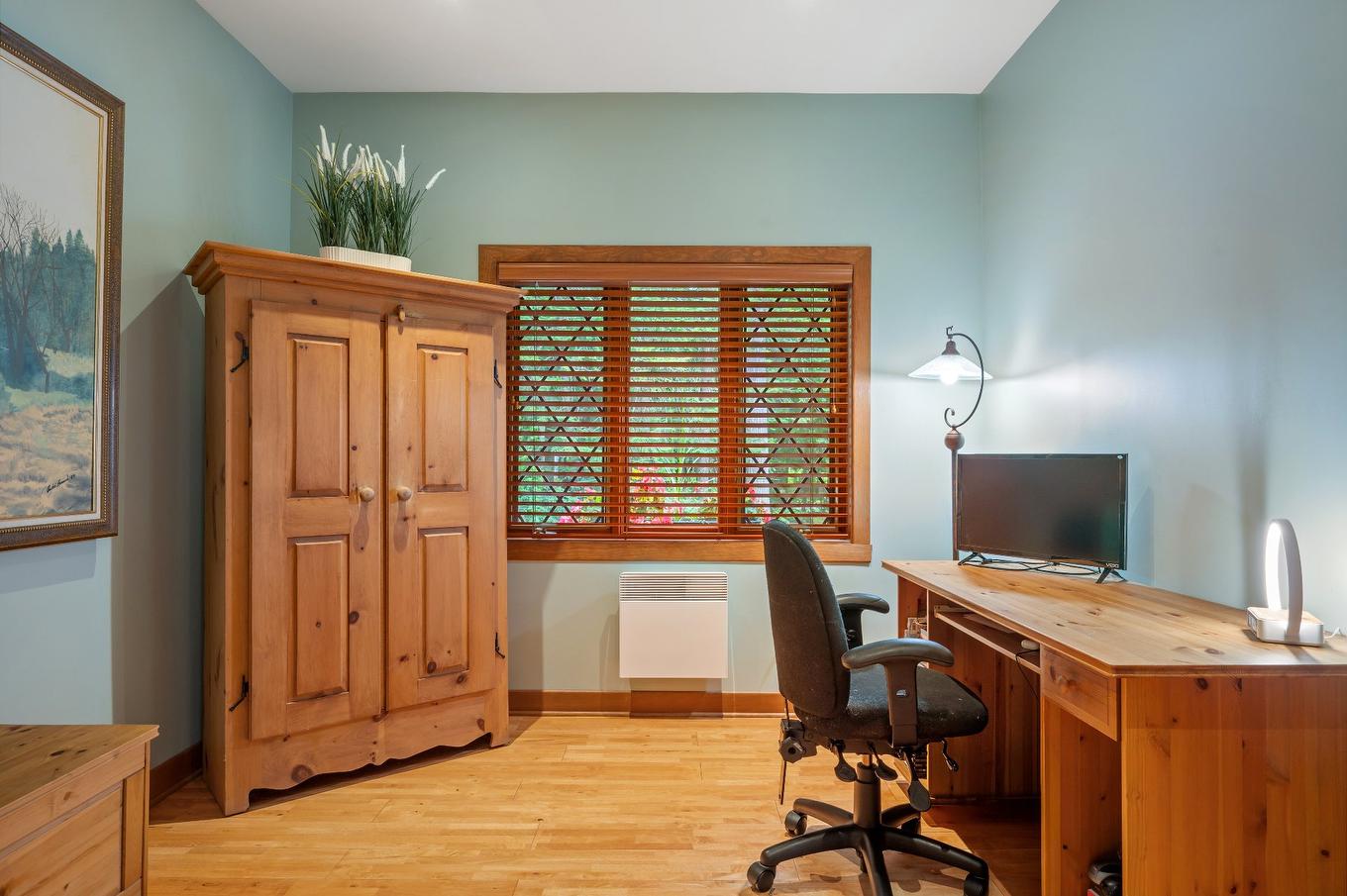 Chambre à coucher - 1386 Rue Des Peupliers, Mont-Saint-Hilaire, QC - Indoor Photo Showing Office