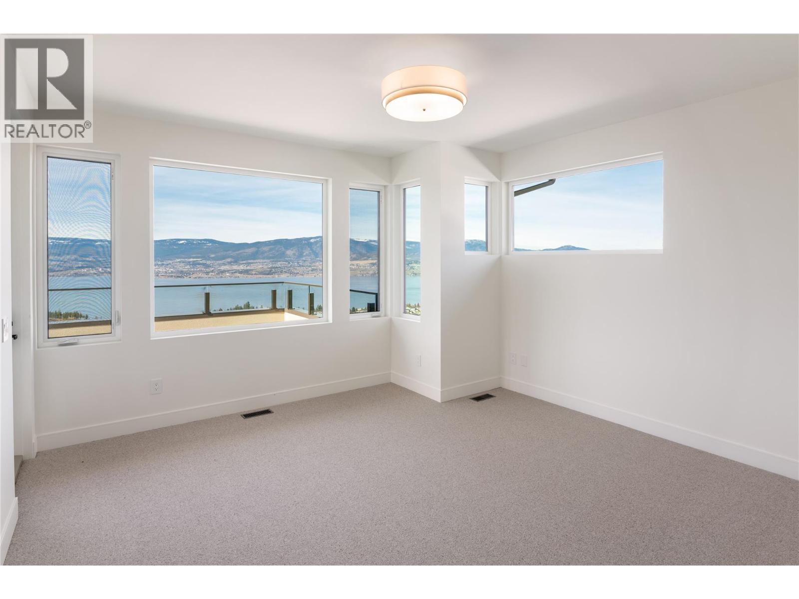5650 The Edge Place Unit# 110, Kelowna, BC - Indoor Photo Showing Other Room