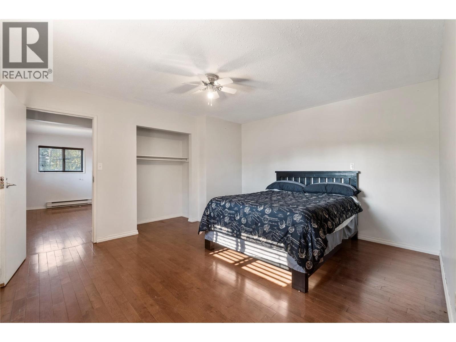 5327 Squilax Anglemont Road, Celista, BC - Indoor Photo Showing Bedroom