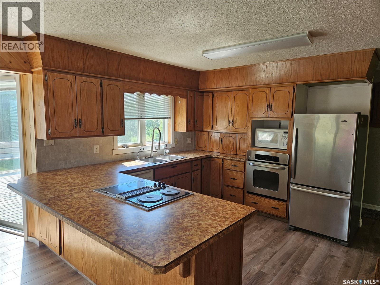 Griller Acreage, Spalding Rm No. 368, SK - Indoor Photo Showing Kitchen