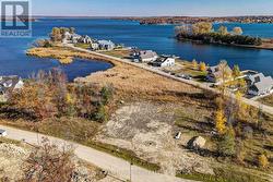 44 - 9 SWAN LANE Tay (Port Mcnicoll), ON L0K 1R0