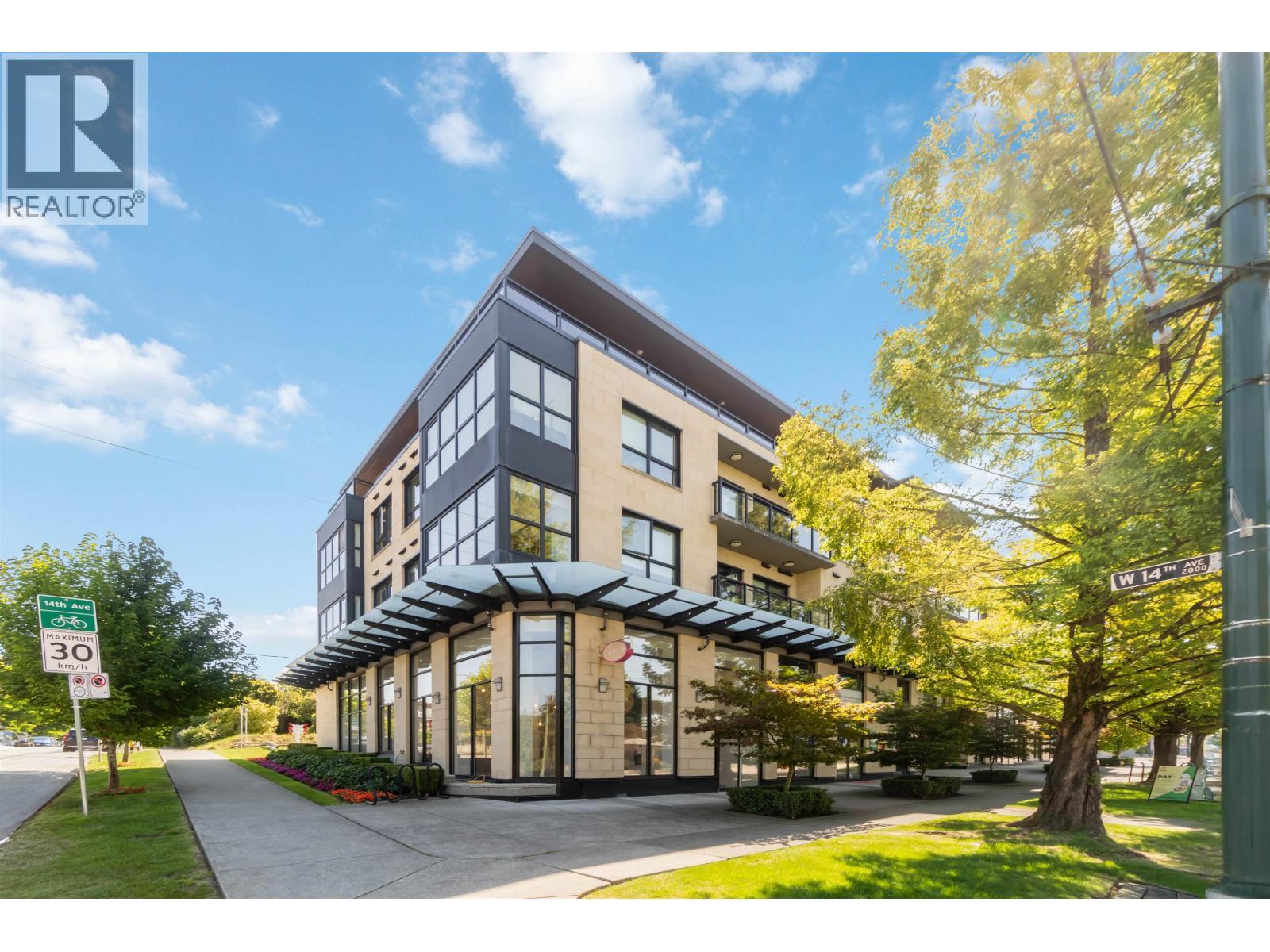 3008 Arbutus Street, Vancouver, BC