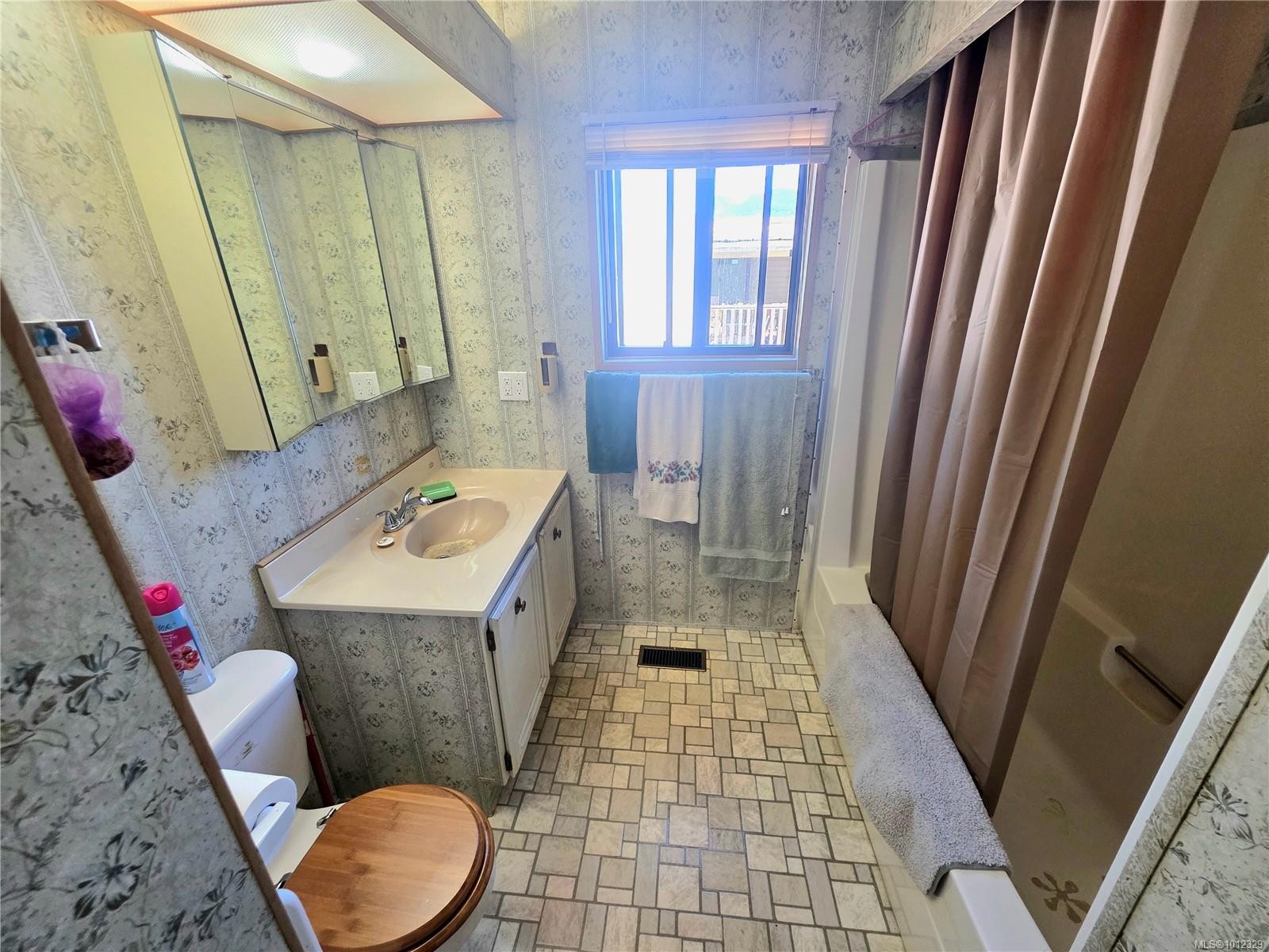 39-5558 Beaver Creek Rd, Port Alberni, BC