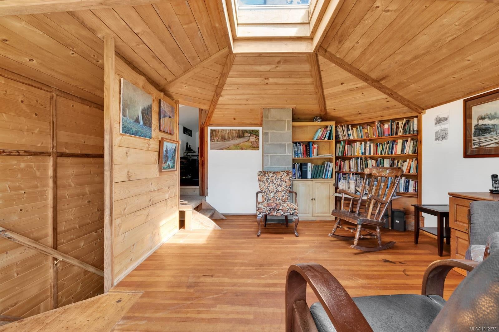 2 Welch Rd, Lasqueti Island, BC