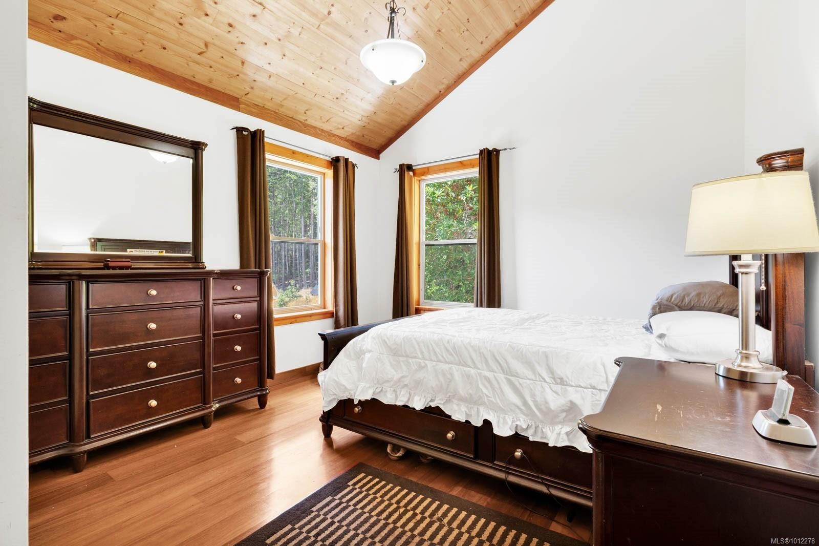 2 Welch Rd, Lasqueti Island, BC