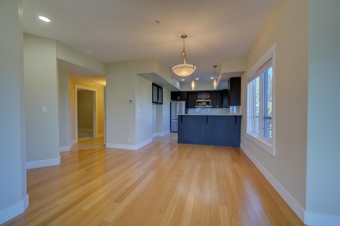 1201-1405 Springhill Drive, Kamloops, BC - Indoor Photo Showing Kitchen