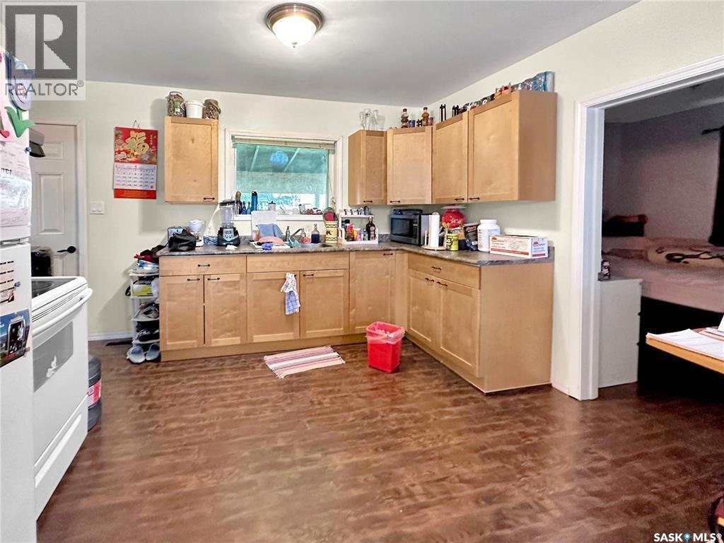 121 Allan Avenue, Churchbridge, SK - Indoor Photo Showing Kitchen