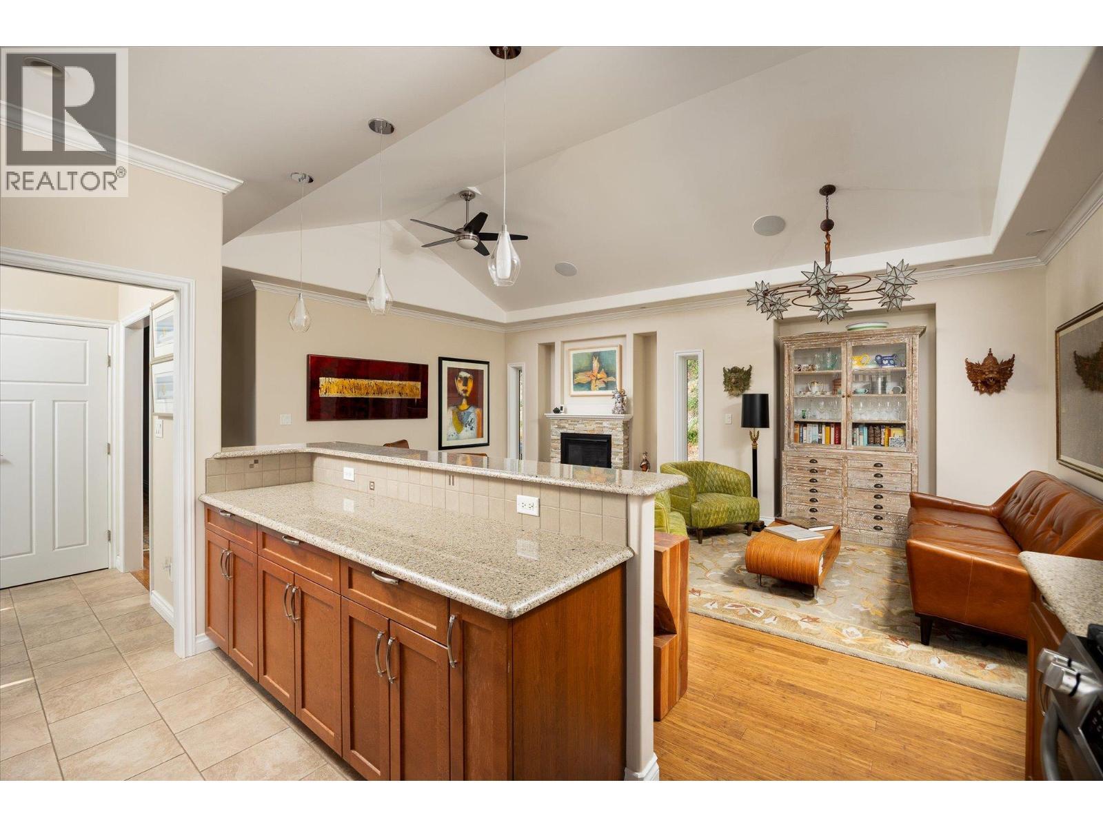 802 Coulthard Road, Cawston, BC - Indoor