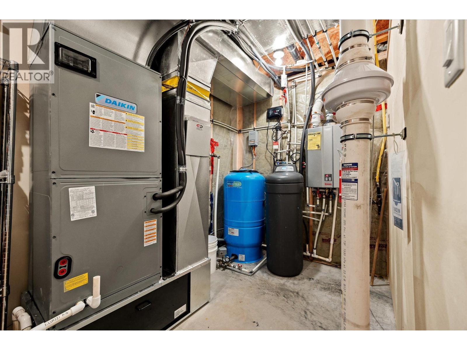 802 Coulthard Road, Cawston, BC - Indoor Photo Showing Basement