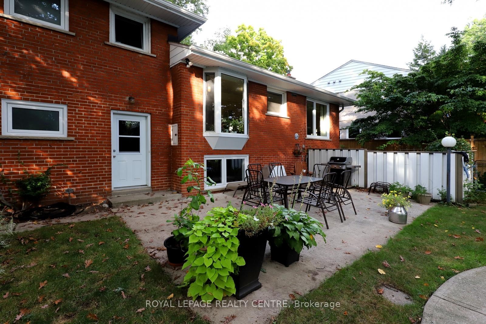 3338 Enniskillen Circle, Mississauga, ON - Outdoor With Exterior