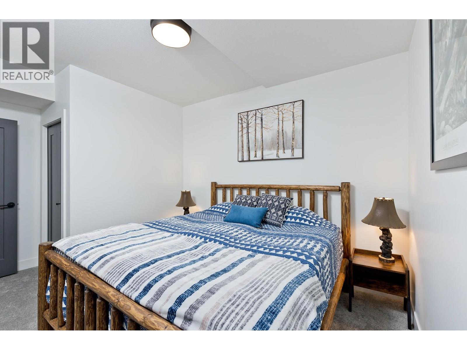 120 Grizzly Ridge Trail Unit# 12, Big White, BC - Indoor Photo Showing Bedroom