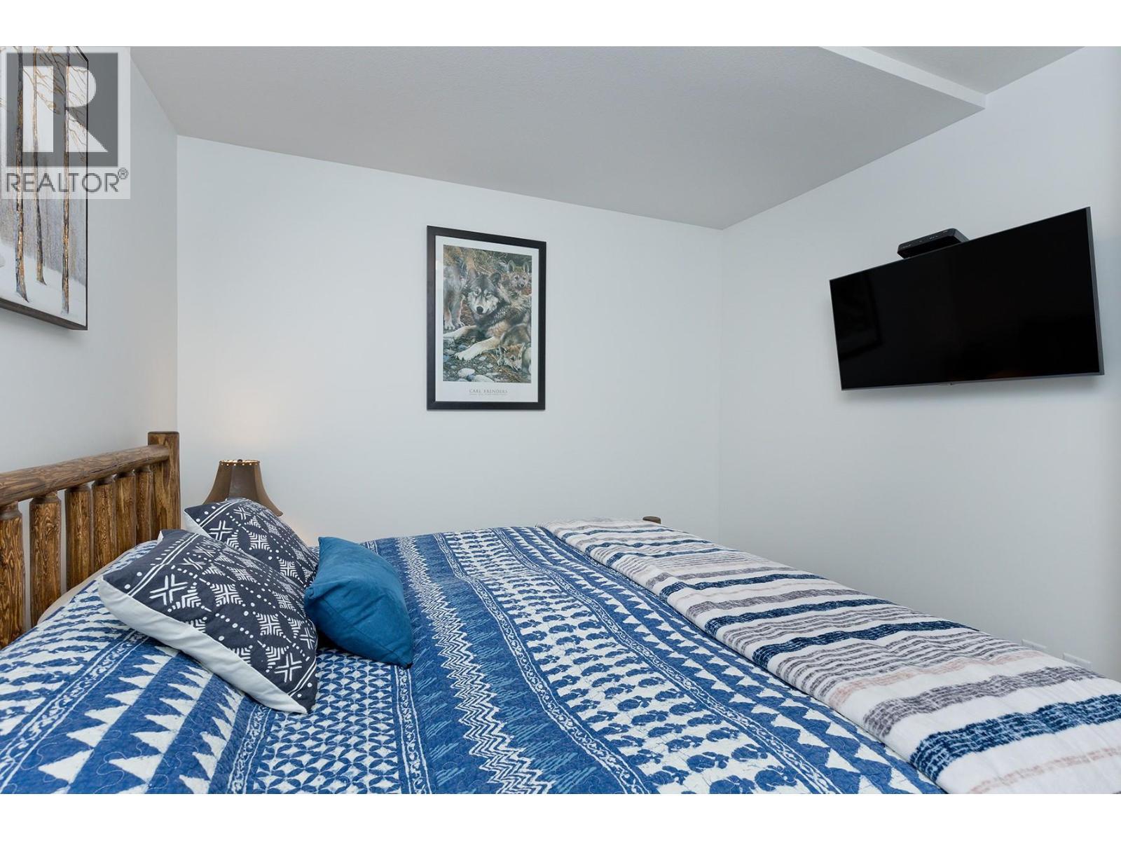 120 Grizzly Ridge Trail Unit# 12, Big White, BC - Indoor Photo Showing Bedroom