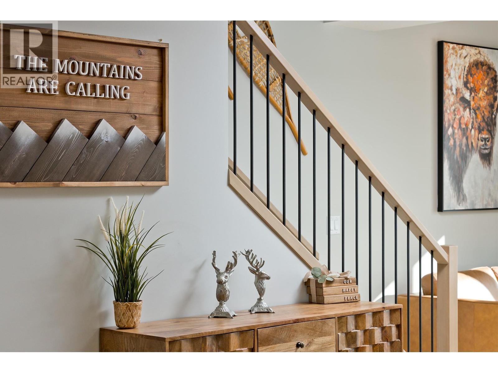 120 Grizzly Ridge Trail Unit# 12, Big White, BC - Indoor Photo Showing Other Room