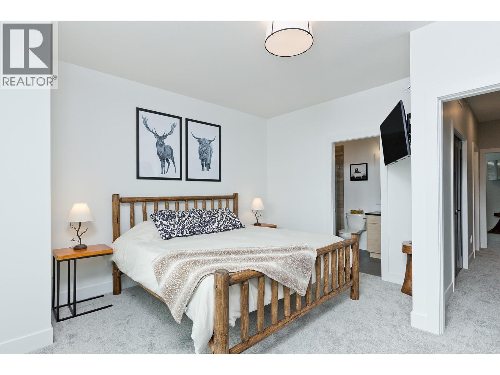 120 Grizzly Ridge Trail Unit# 12, Big White, BC - Indoor Photo Showing Bedroom