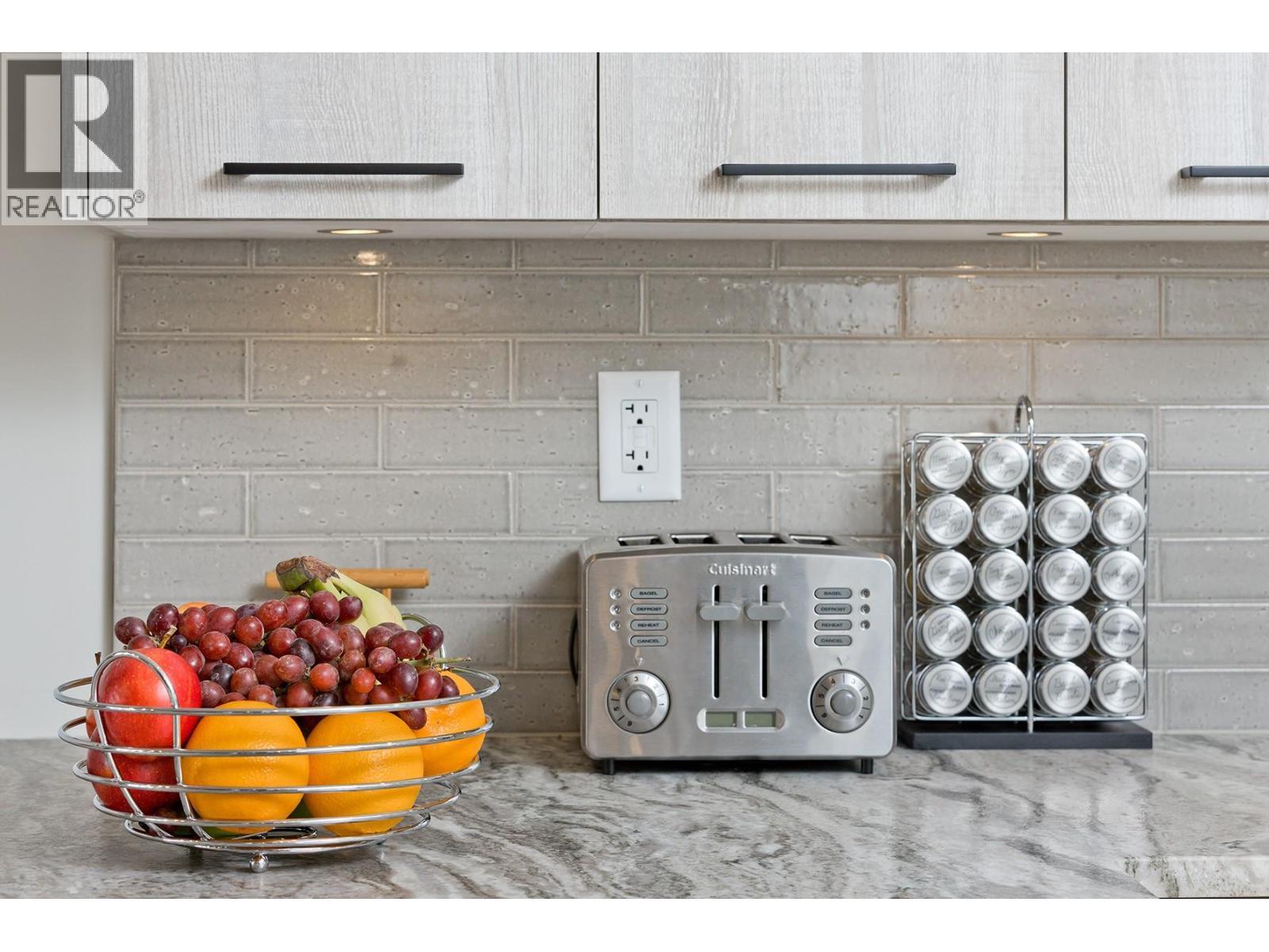 120 Grizzly Ridge Trail Unit# 12, Big White, BC - Indoor