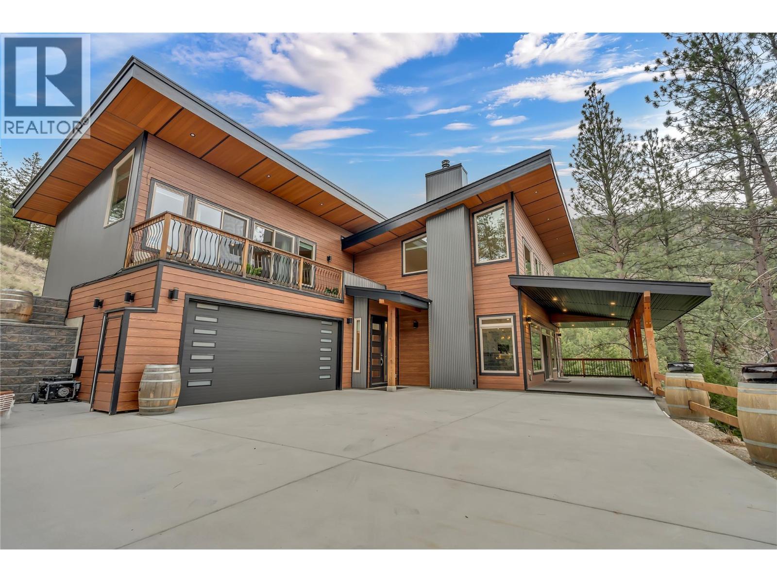 109 Fairway Drive, Kaleden, BC - Outdoor