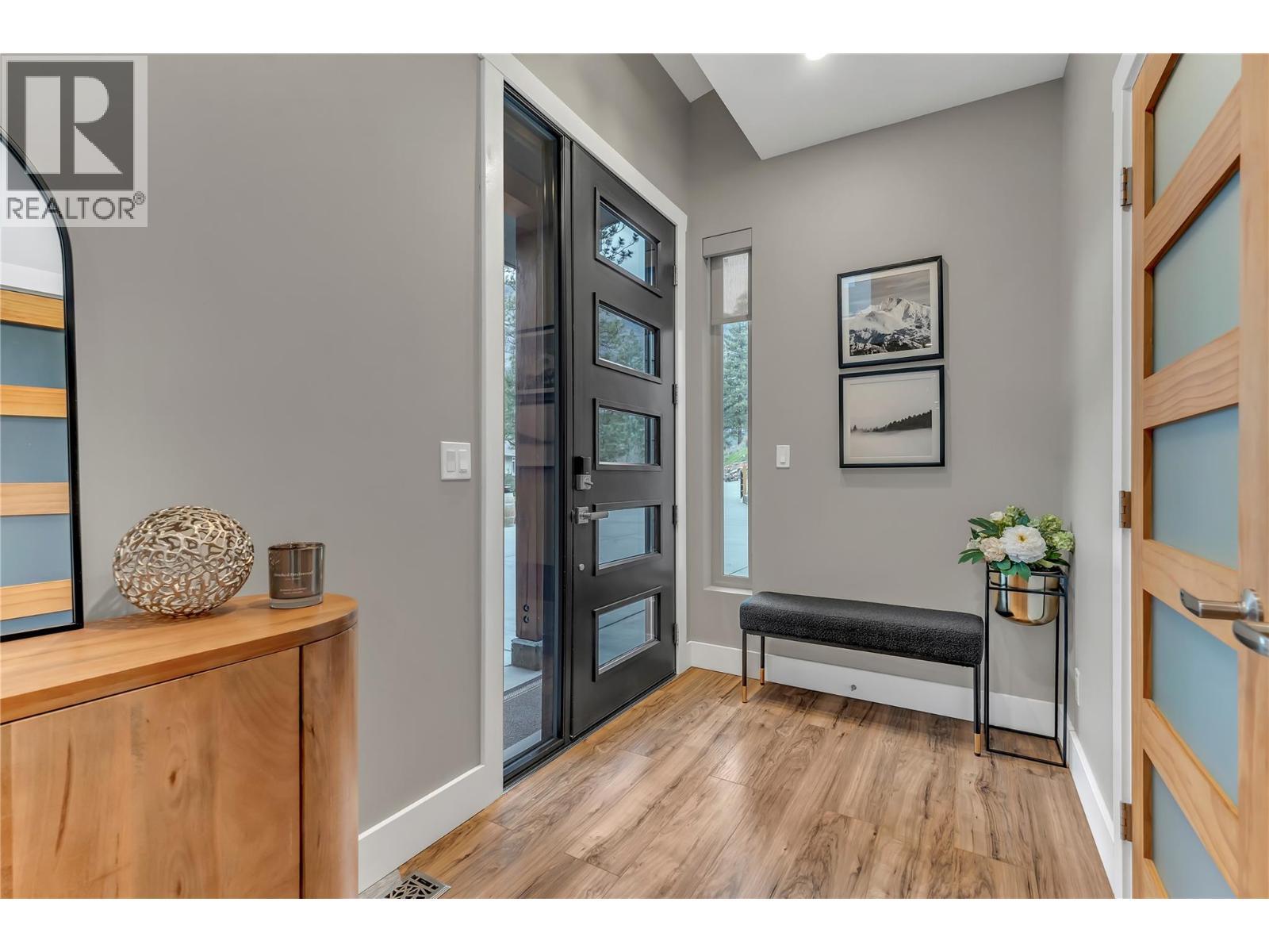 109 Fairway Drive, Kaleden, BC - Indoor Photo Showing Other Room