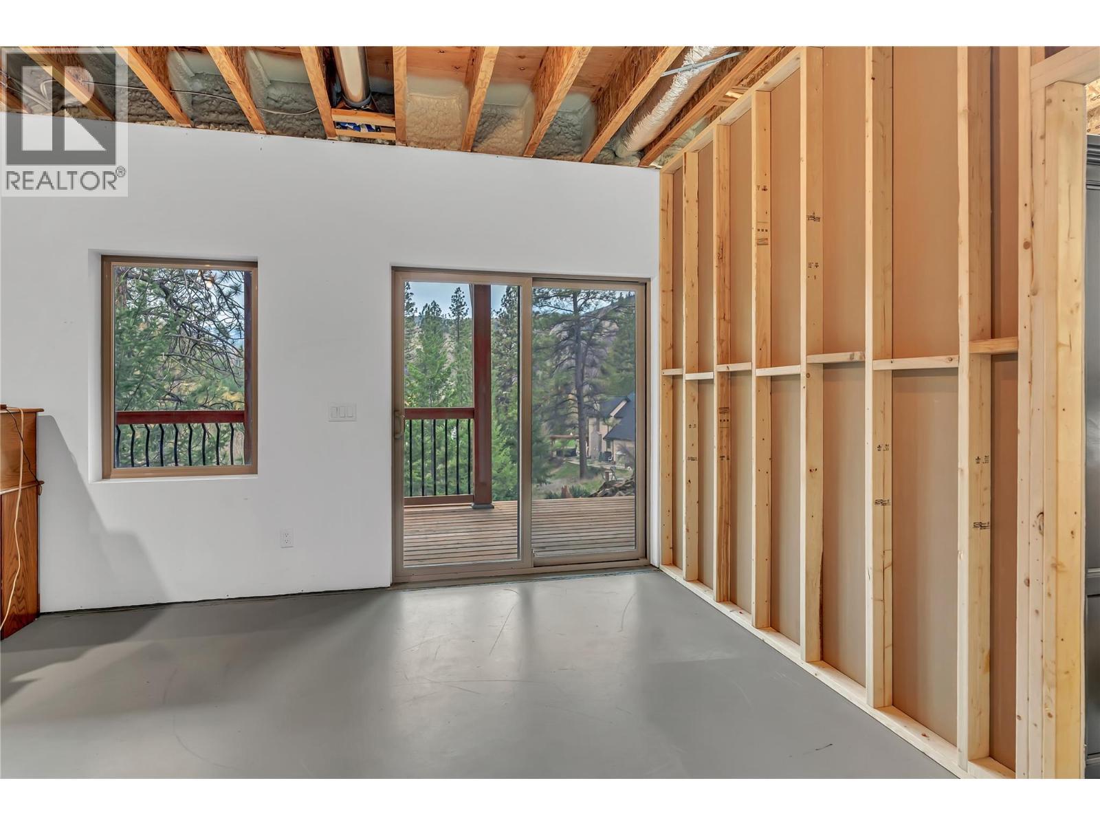 109 Fairway Drive, Kaleden, BC - Indoor Photo Showing Other Room