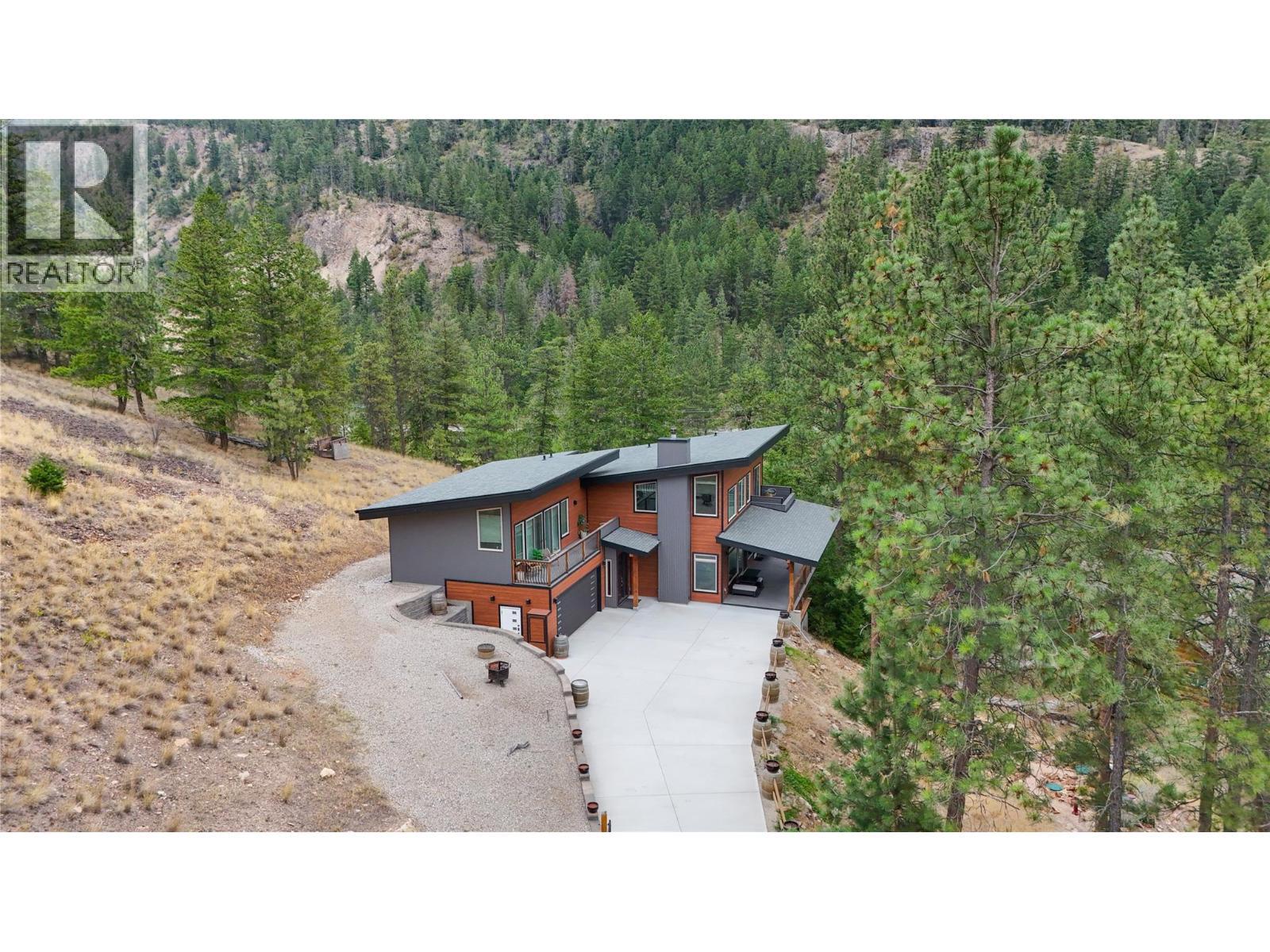 109 Fairway Drive, Kaleden, BC - Outdoor