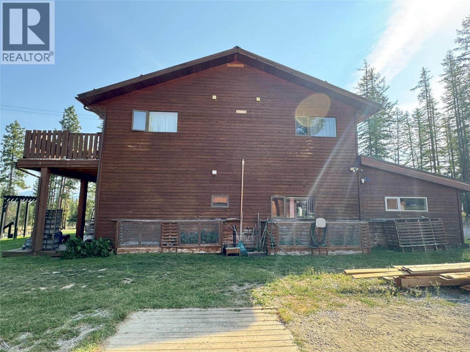 1605 24Th Avenue S, Cranbrook, BC - Outdoor With Deck Patio Veranda