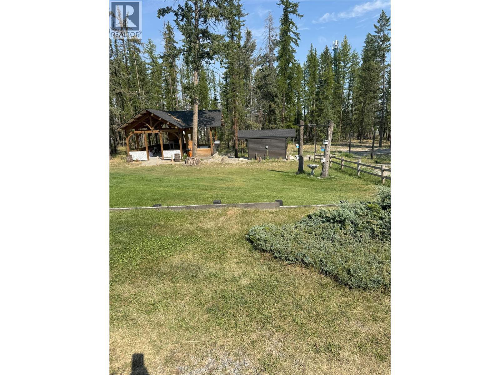 1605 24Th Avenue S, Cranbrook, BC - Outdoor