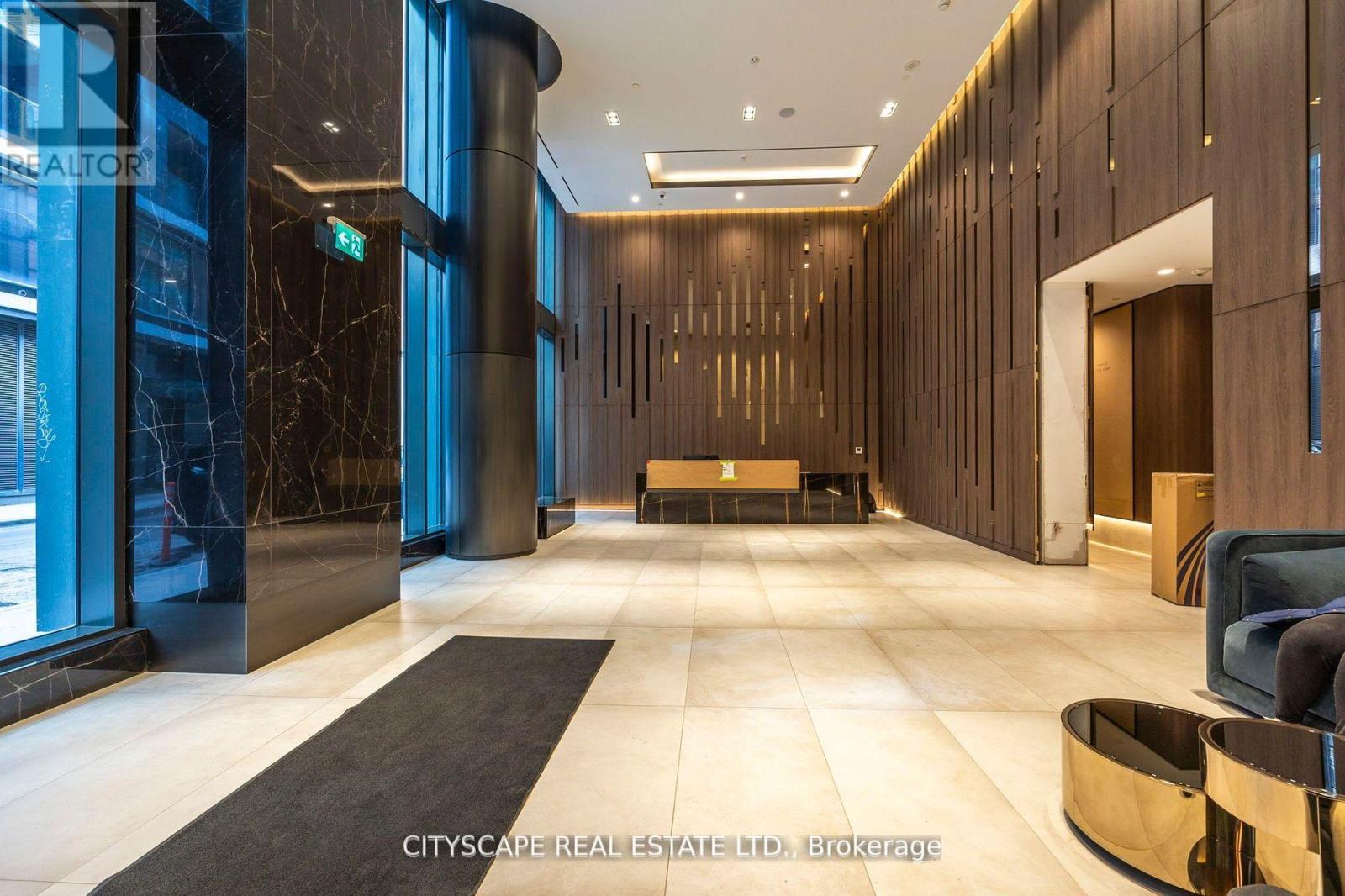 1802 - 55 Mercer Street, Toronto, ON - Indoor Photo Showing Other Room